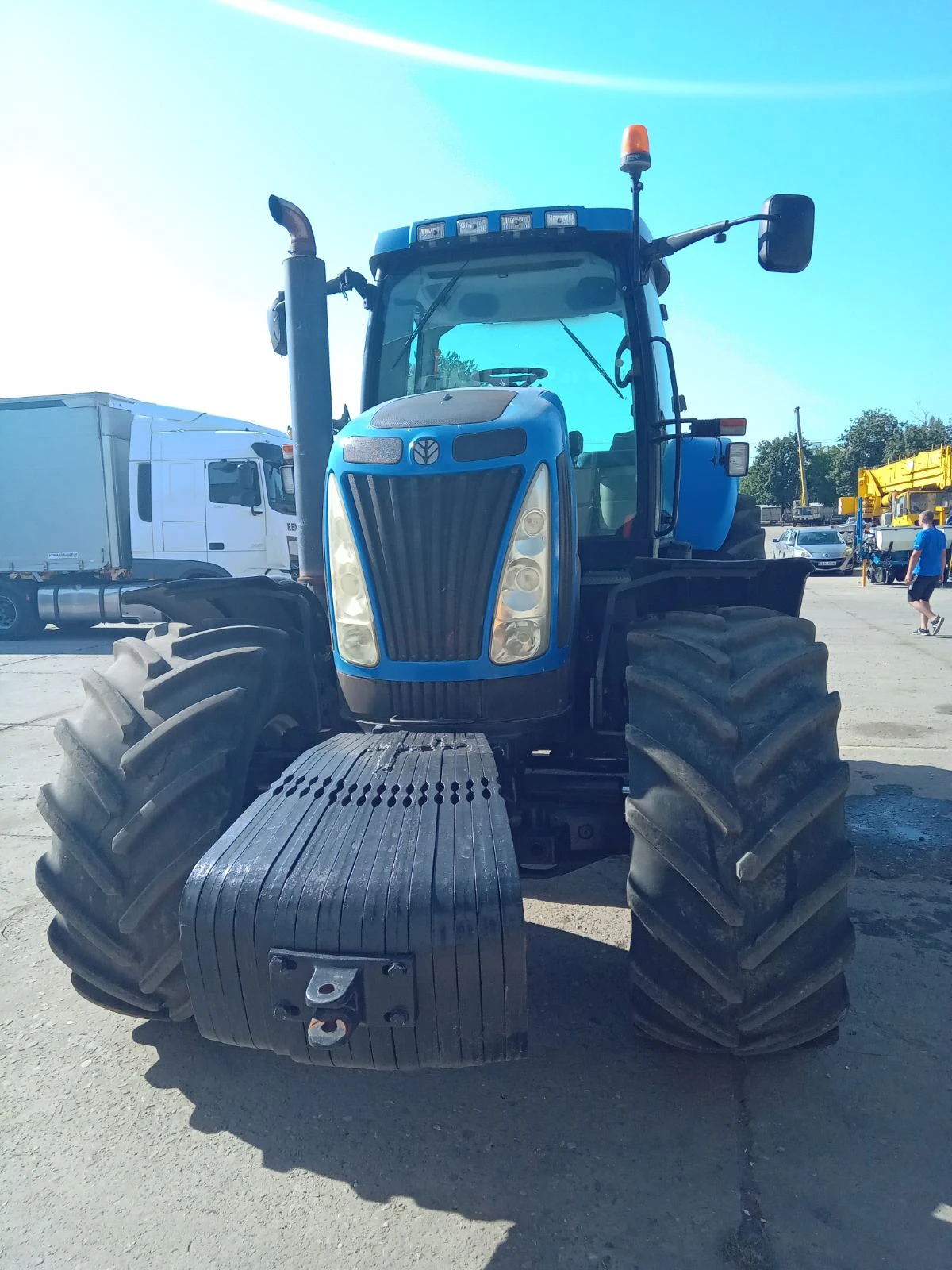 Трактор New Holland Т 8050 - изображение 2