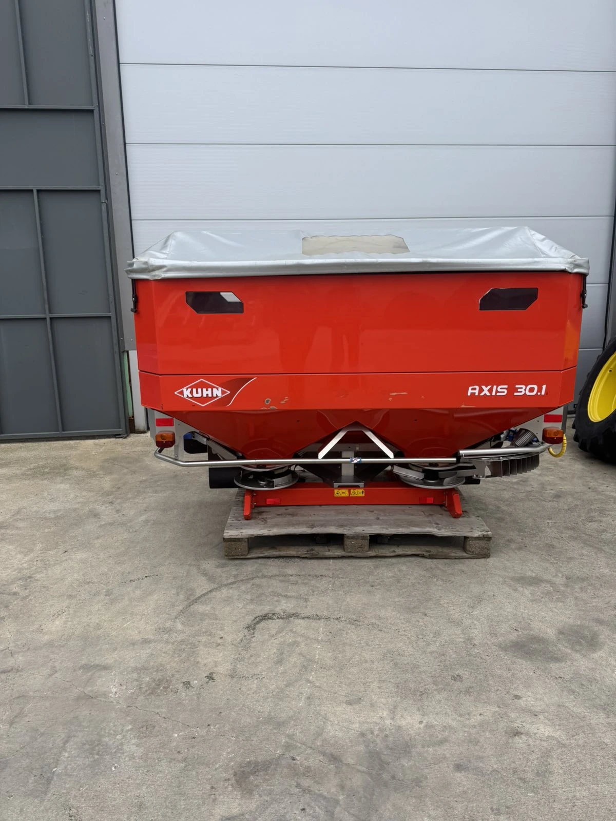 Торачка Kuhn Торачка Kuhn Axis 30.1W с компютър, снимка 3 - Селскостопанска техника - 53769851