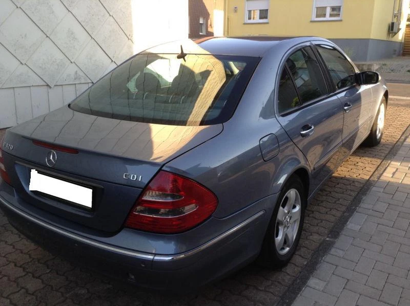 Двигател за Mercedes-Benz E 320, снимка 2 - Части - 20333266