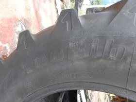 Гуми, снимка 8