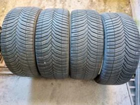 Гуми Всесезонни 225/40R18, снимка 1