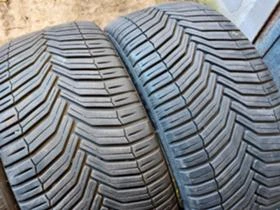 Гуми Всесезонни 225/40R18, снимка 3