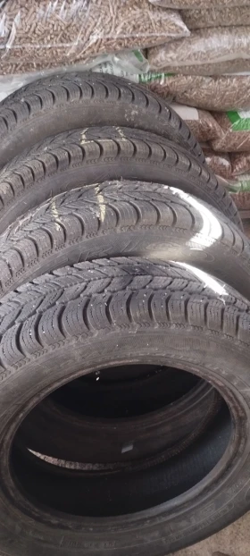 Гуми Зимни 175/65R14, снимка 2