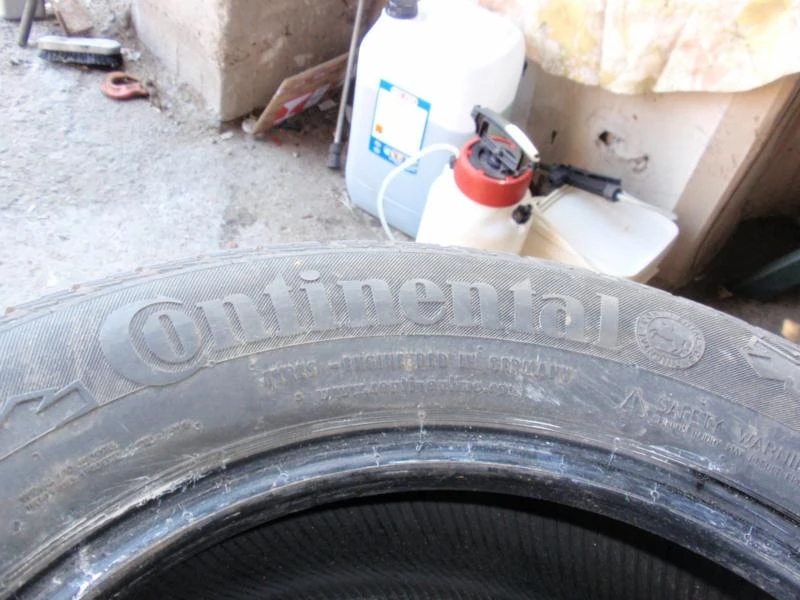 Гуми Всесезонни 215/65R16, снимка 8 - Гуми и джанти - 6992072