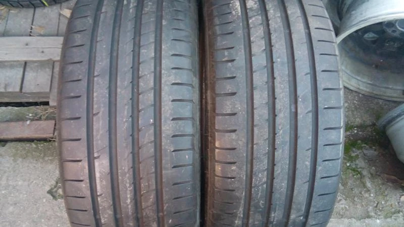 Гуми Летни 225/45R18, снимка 1 - Гуми и джанти - 27552771