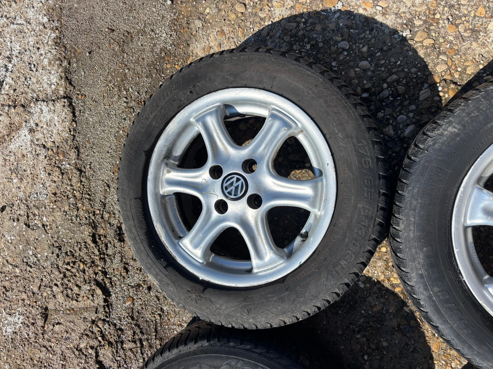 Гуми с джанти Michelin 175/65R14, снимка 3 - Гуми и джанти - 56288948