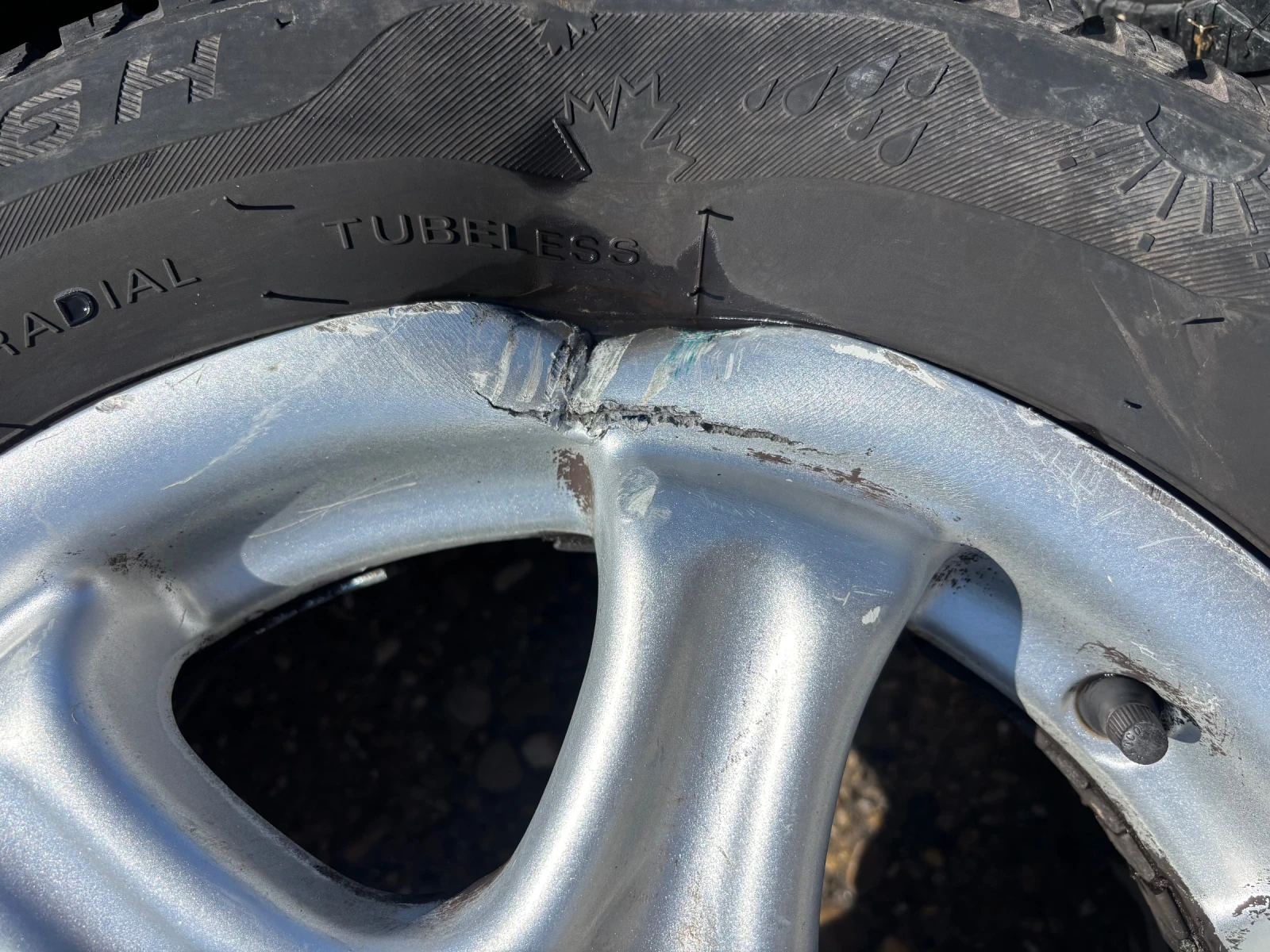 Гуми с джанти Michelin 175/65R14, снимка 6 - Гуми и джанти - 56288948