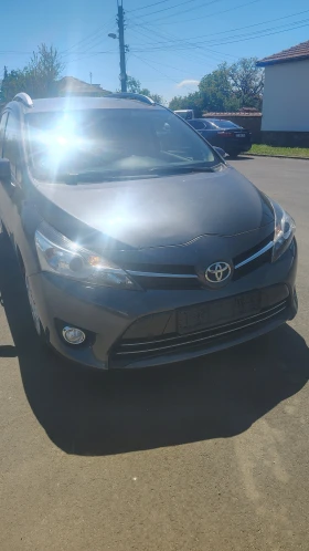 Toyota Verso 2.0d4d 126 ks, снимка 1