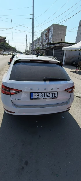 Skoda Superb, снимка 5