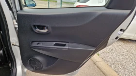 Toyota Yaris 1.5 Hybrid , снимка 15