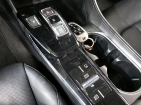 Hyundai Sonata 2.0 - САМО 30% АВАНС, снимка 9
