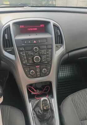 Opel Astra Opel Astra 1.7 CDTI 6ck 110kc Sport S Tourer , снимка 9