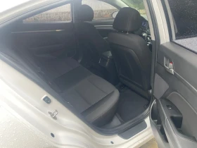 Hyundai Elantra 2.0 MPI Keyless Auto , снимка 10