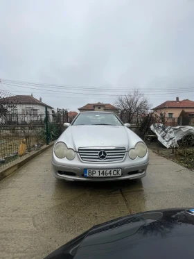 Mercedes-Benz C 180, снимка 1