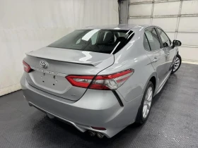 Toyota Camry * 2.5SE* DISTRONIC* LANE ASSIST* CAR PLAY*  - 15888 € / 31074.23 лв. - 23774854 8