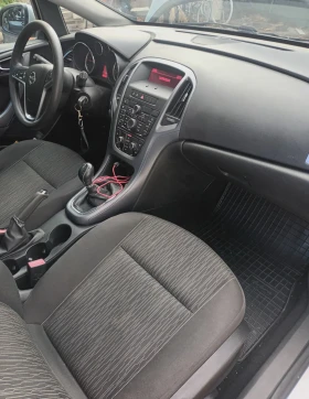 Opel Astra Opel Astra 1.7 CDTI 6ck 110kc Sport S Tourer  | Auto.bg — изображение 7