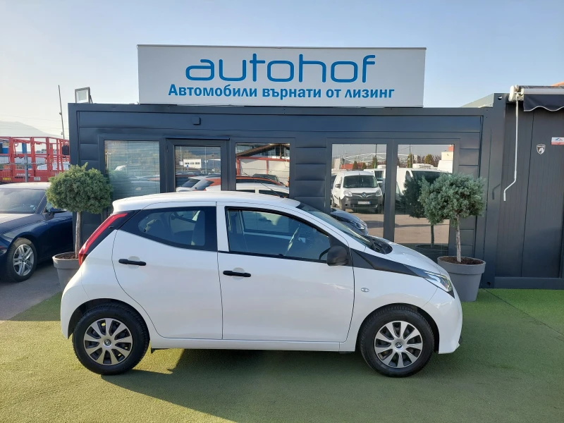 Toyota Aygo 1.0VVT-i/72kc/5MT, снимка 5 - Автомобили и джипове - 47749306