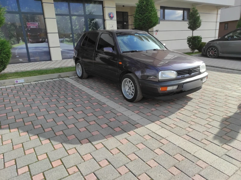 VW Golf 1.4, снимка 1 - Автомобили и джипове - 48495261