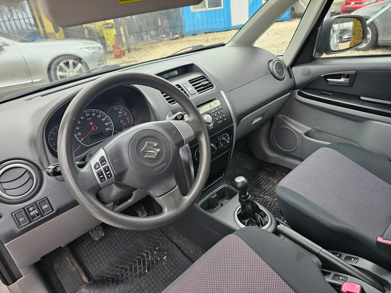 Suzuki SX4 1.6 БЕНЗИН РЕАЛНИ КИЛОМЕТРИ, снимка 9 - Автомобили и джипове - 49343943