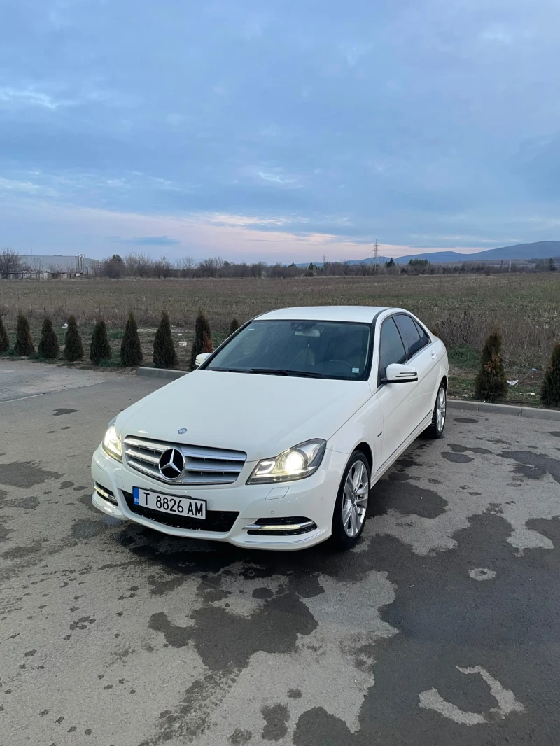 Mercedes-Benz C 180, снимка 6 - Автомобили и джипове - 49394526