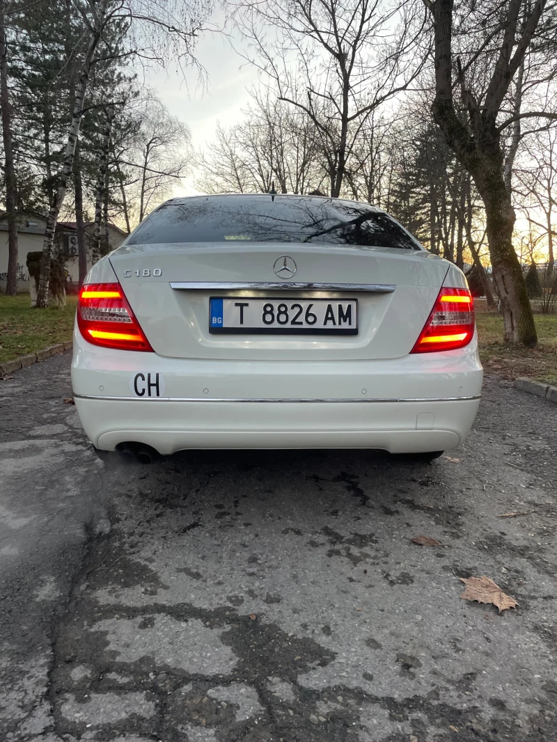 Mercedes-Benz C 180, снимка 8 - Автомобили и джипове - 49394526