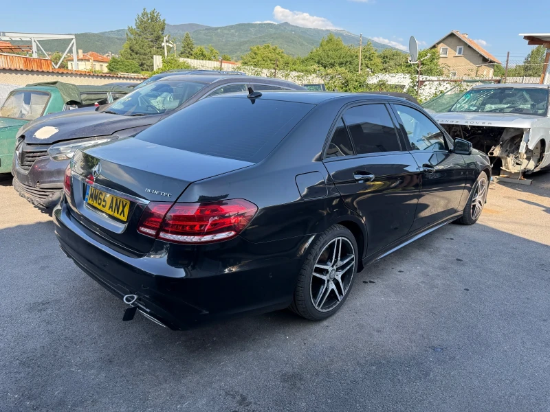 Mercedes-Benz E 220 220CDI OM651 автомат Facelift AMG пакет, снимка 3 - Автомобили и джипове - 51070134