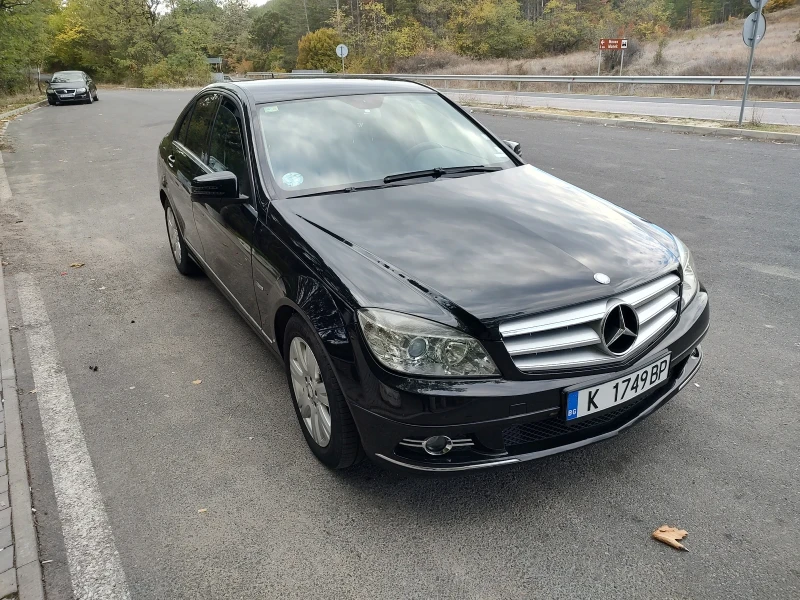 Mercedes-Benz C 180, снимка 2 - Автомобили и джипове - 52350310