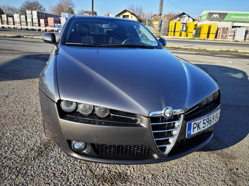 Alfa Romeo 159 1, 8i Газов Инжекцион, снимка 7 - Автомобили и джипове - 52888345