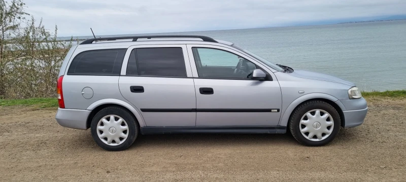 Opel Astra 1.7dti, снимка 4 - Автомобили и джипове - 52892077