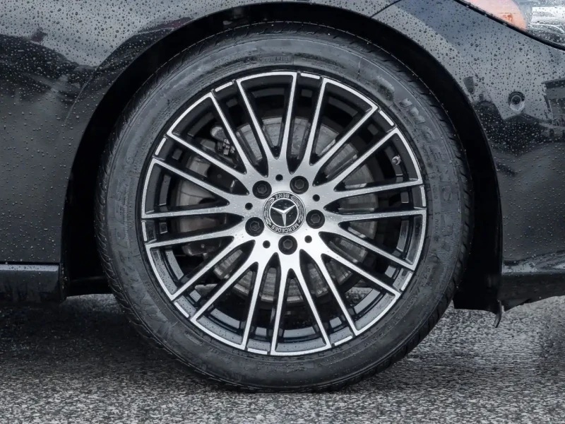 Mercedes-Benz C 300 * ФИКСИРАНА ЦЕНА * CARFAX* ОПЦИЯ ЗА ФИНАНСИРАНЕ* , снимка 15 - Автомобили и джипове - 53231844