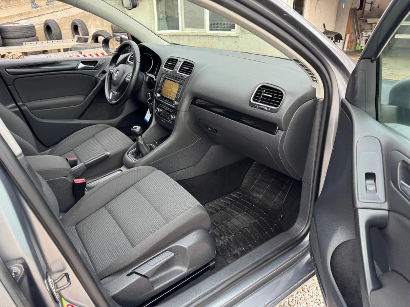 VW Golf 2.0TDI-140кс, снимка 16 - Автомобили и джипове - 53476982