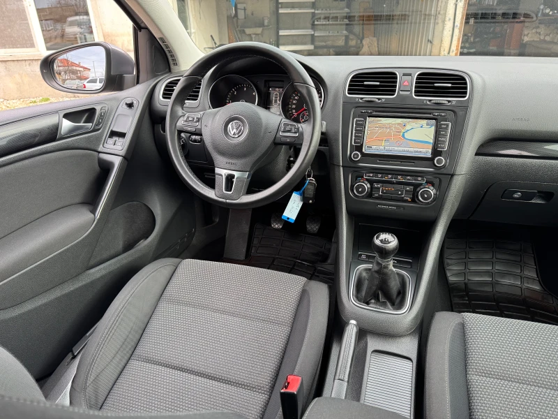 VW Golf 2.0TDI-140кс, снимка 11 - Автомобили и джипове - 53476982