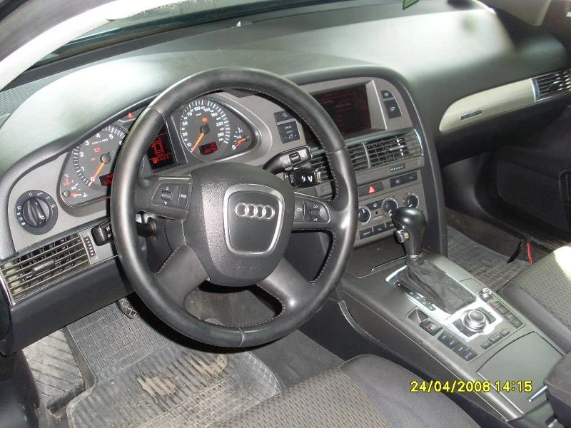 Audi A6 3.2i quatro, снимка 12 - Автомобили и джипове - 10653477