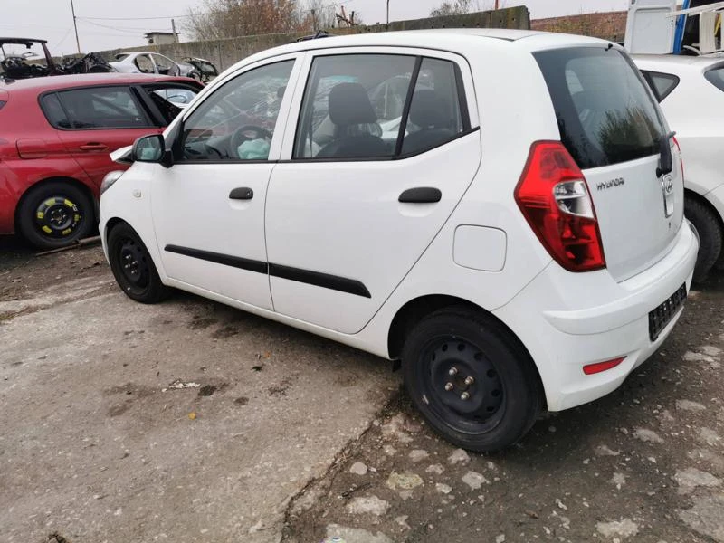 Hyundai I10 1.1i, снимка 2 - Автомобили и джипове - 26978909