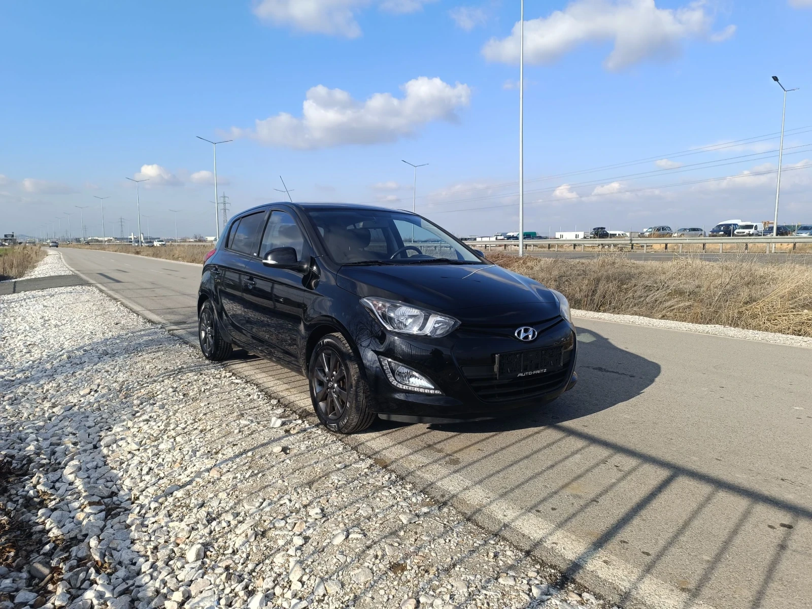 Hyundai I20 Face-Benzin 140000km. - изображение 2