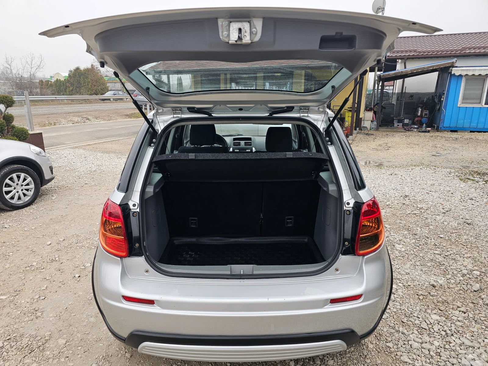 Suzuki SX4 1.6 БЕНЗИН РЕАЛНИ КИЛОМЕТРИ | Mobile.bg — изображение 15