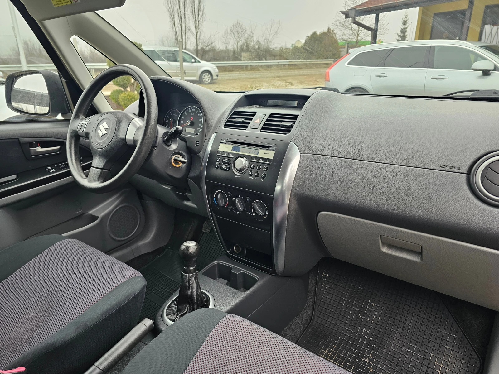 Suzuki SX4 1.6 БЕНЗИН РЕАЛНИ КИЛОМЕТРИ | Mobile.bg — изображение 13