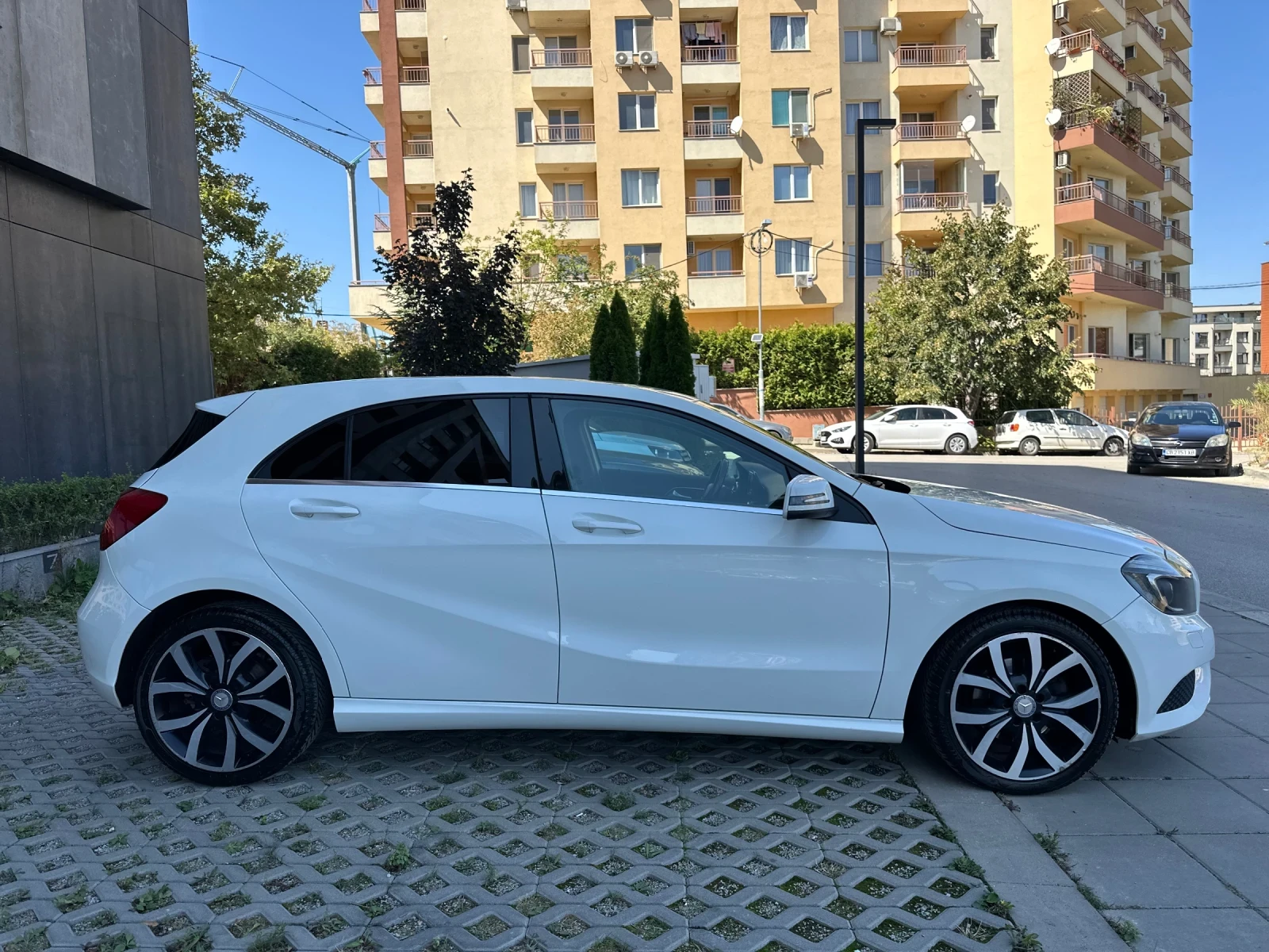 Mercedes-Benz A 200  - изображение 5