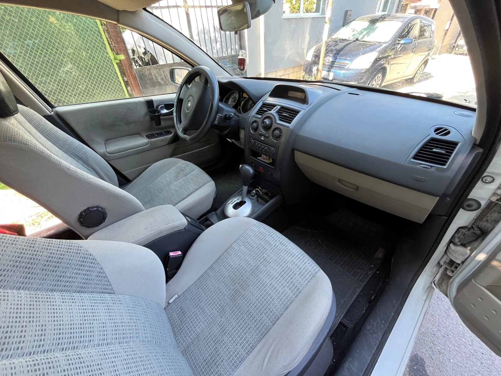 Renault Megane  | Mobile.bg   13