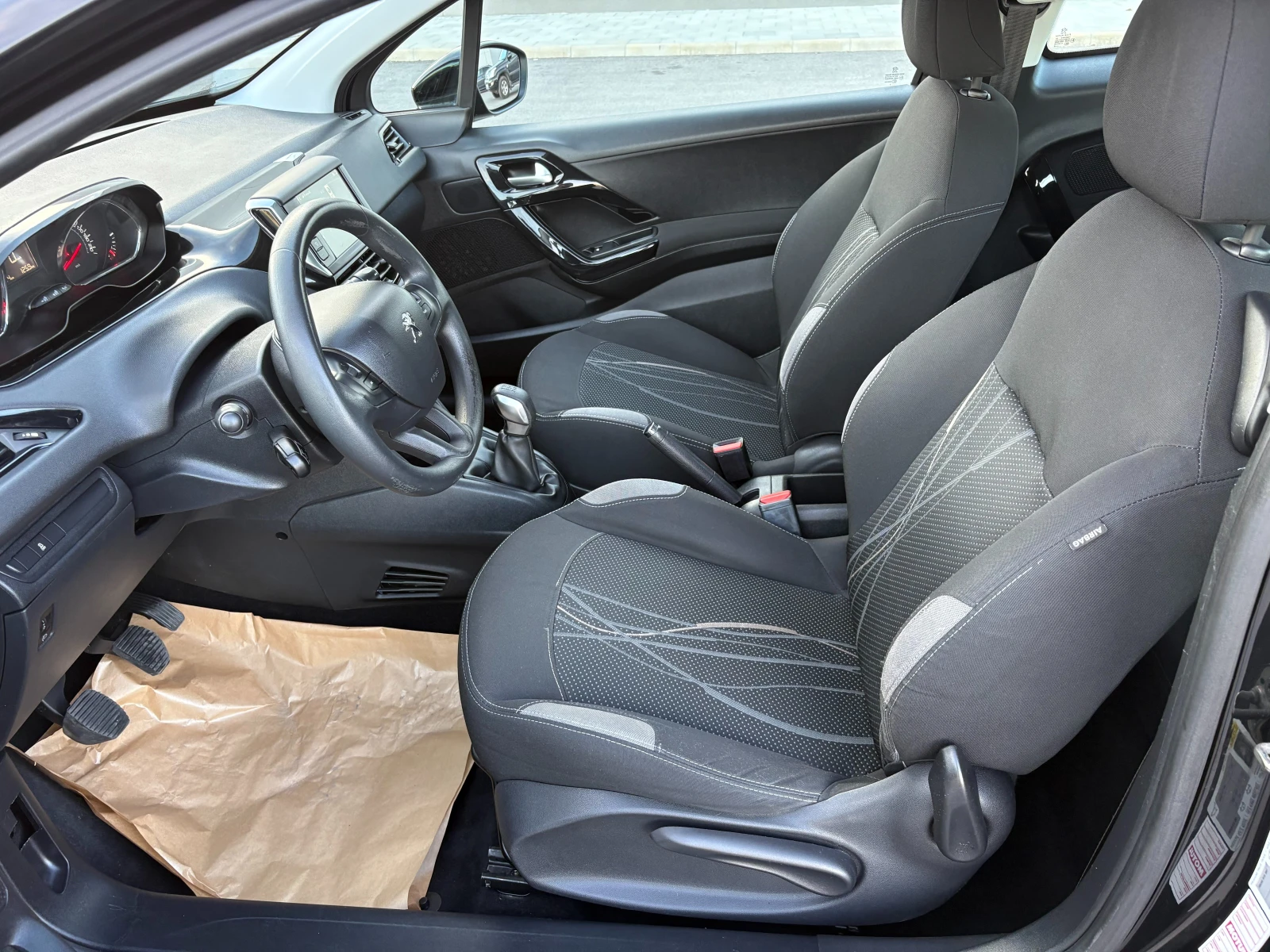 Peugeot 208 1.2 VTi    | Mobile.bg   9