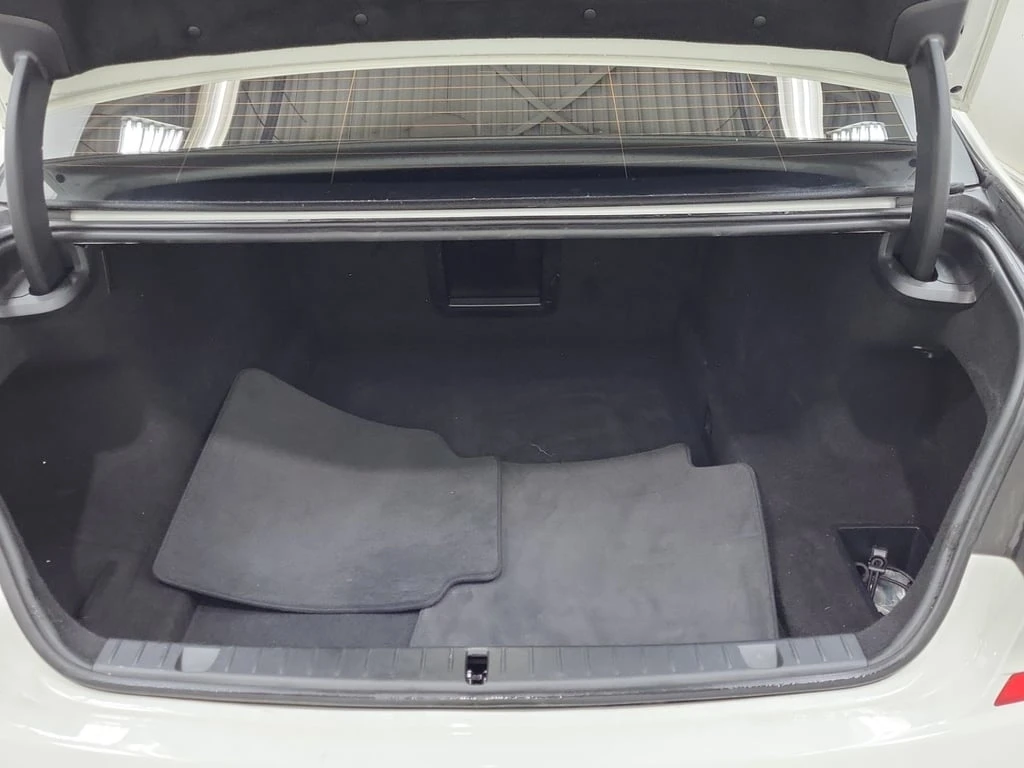 BMW 750 Long xDrive M-Sport * CARFAX * ����� �� ���������� | Mobile.bg � ����������� 14