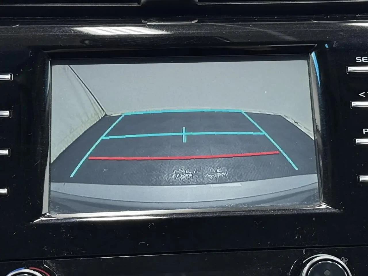 Toyota Camry * 2.5SE* DISTRONIC* LANE ASSIST* CAR PLAY*  | Mobile.bg � ����������� 14