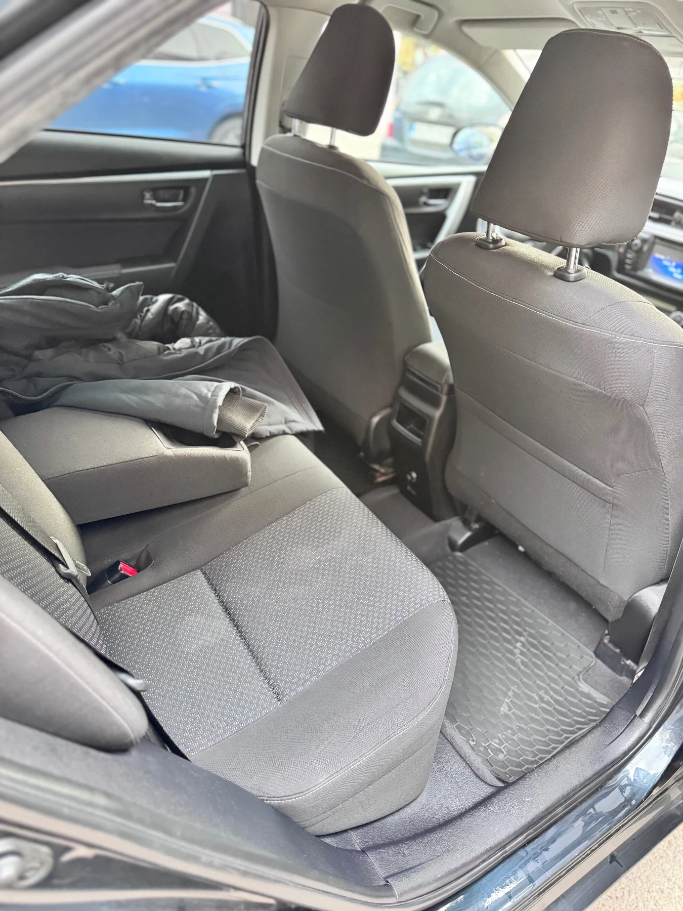 Toyota Corolla 1.6 ГАЗ, снимка 9 - Автомобили и джипове - 53916909