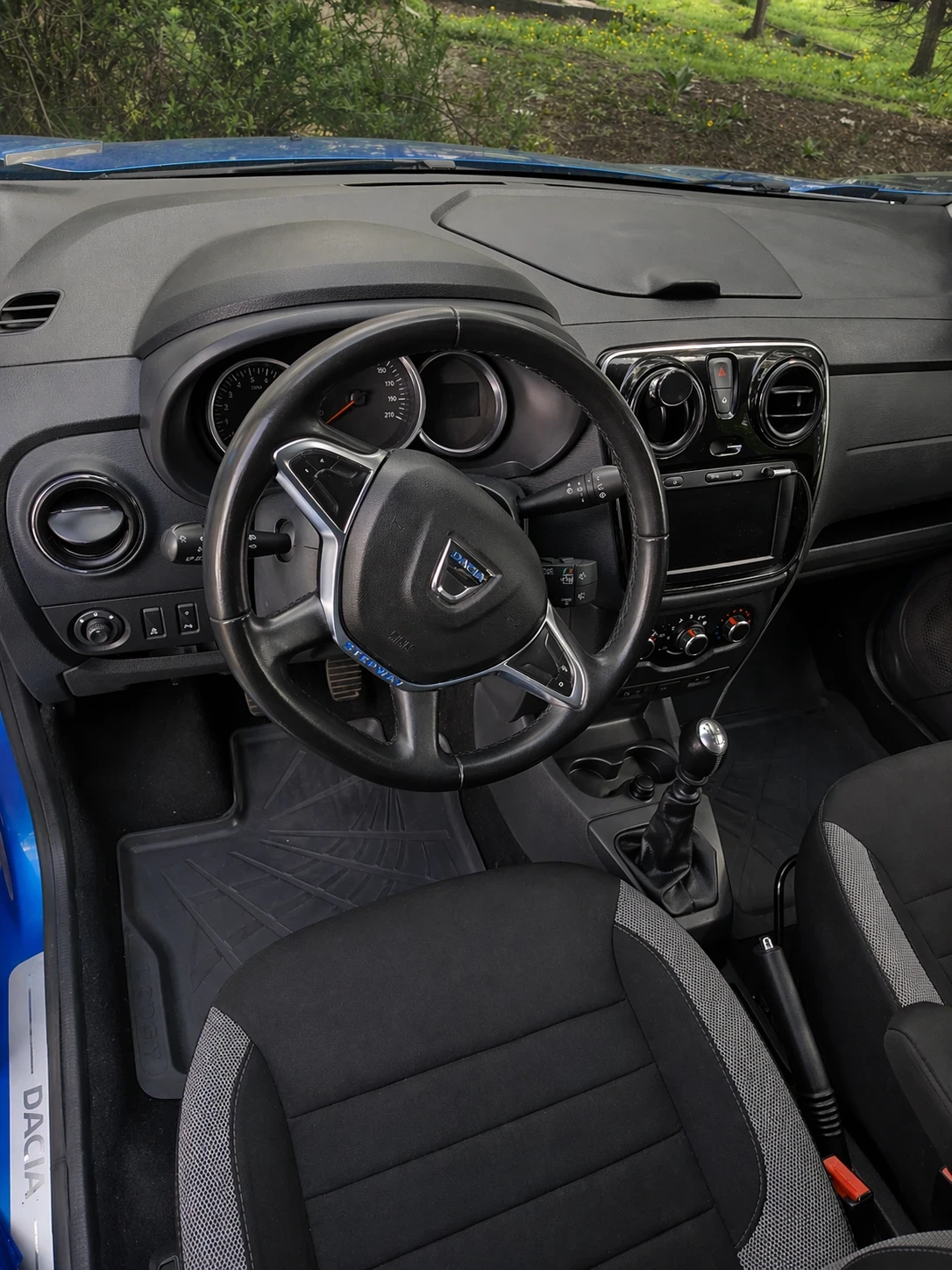 Dacia Lodgy Stepway � ���-����� ���� �� ���������� | Mobile.bg � ����������� 5