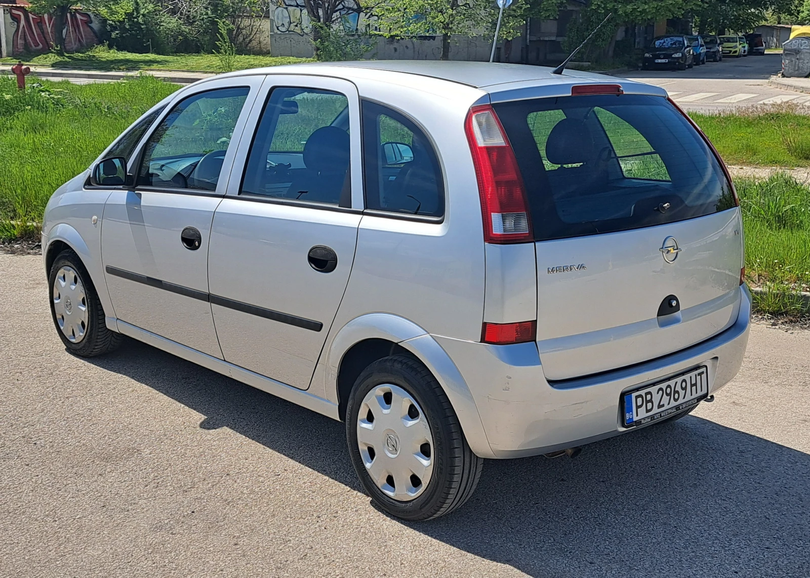 Opel Meriva 1.6 I, снимка 4 - Автомобили и джипове - 54401614