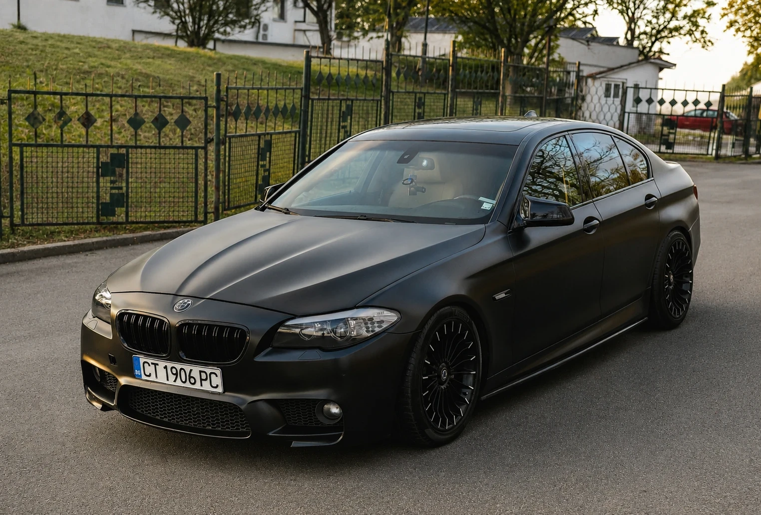 BMW 550 408 к.с