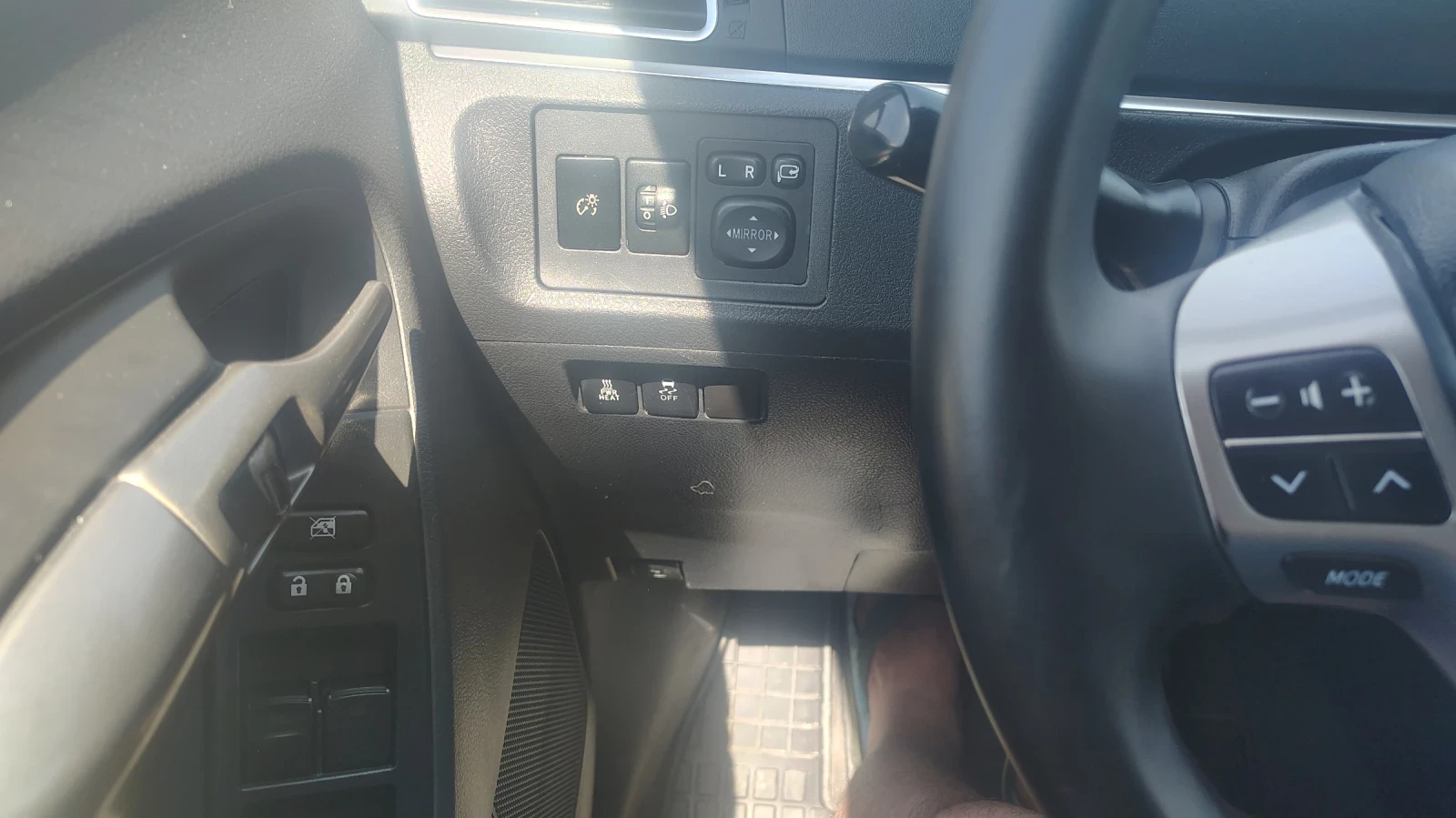 Toyota Verso 2.0d4d 126 ks, снимка 9 - Автомобили и джипове - 54563157