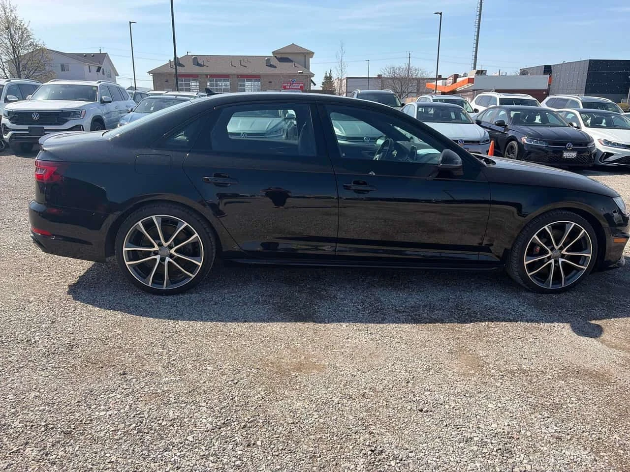 Audi S4 Progressiv | DISTRONIC | МАСАЖИ | ШИБИДАХ | , снимка 3 - Автомобили и джипове - 54669117
