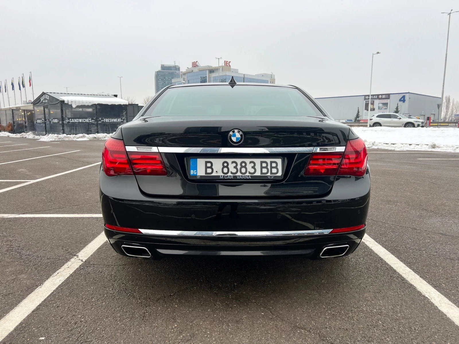 BMW 740, снимка 3 - Автомобили и джипове - 54859372