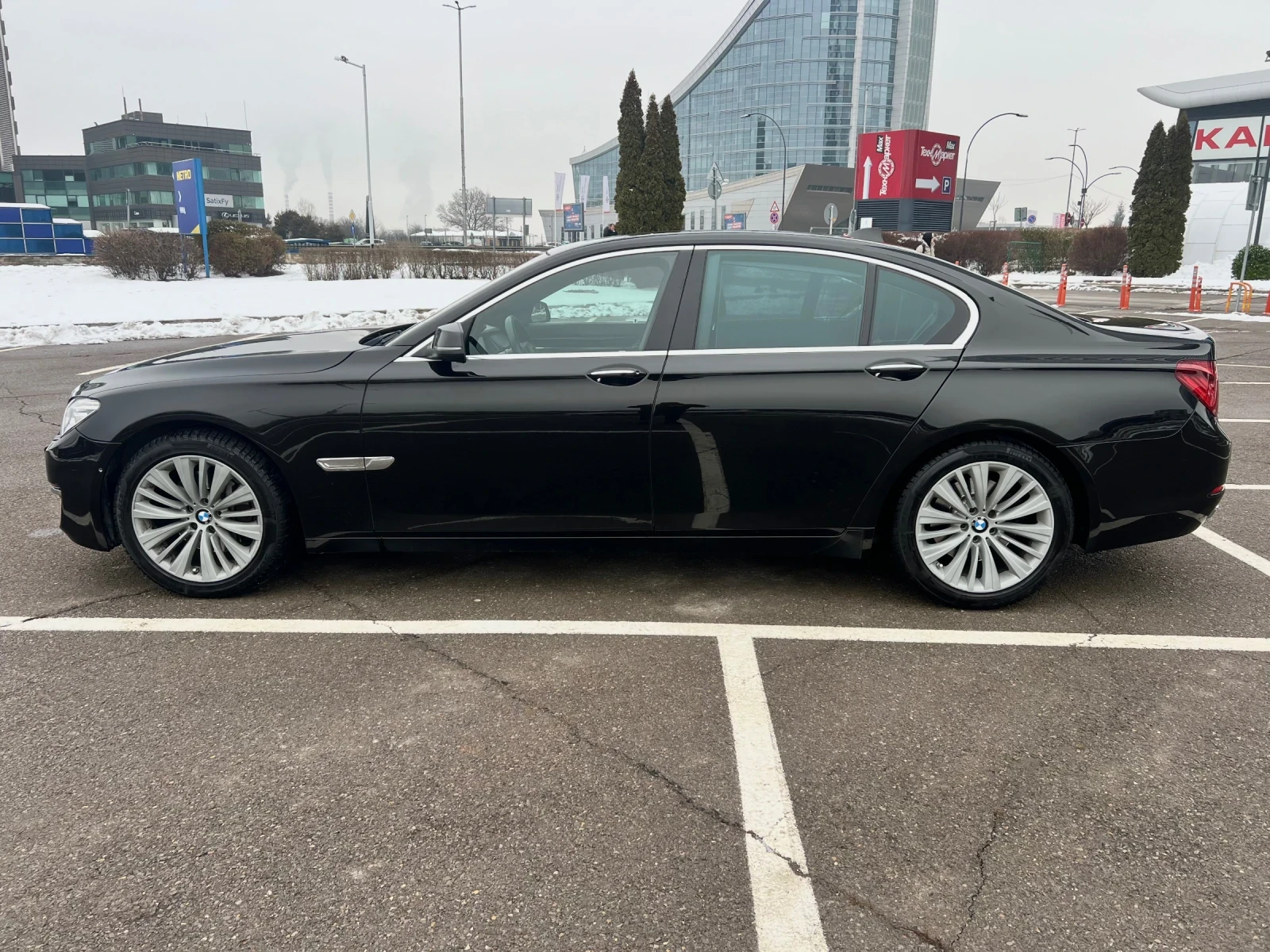 BMW 740, снимка 5 - Автомобили и джипове - 54859372